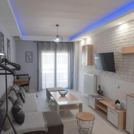 Vip Apt. Pezodromos Kalamarias Tesalonika Bagian luar foto