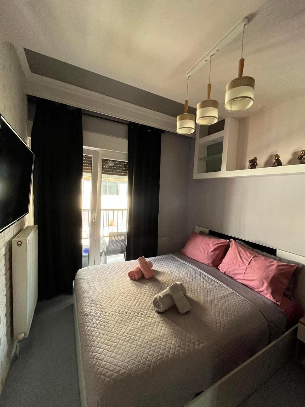 Vip Apt. Pezodromos Kalamarias Tesalonika Bagian luar foto