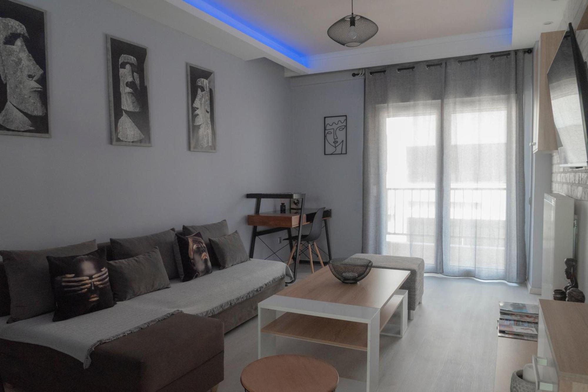 Vip Apt. Pezodromos Kalamarias Tesalonika Bagian luar foto